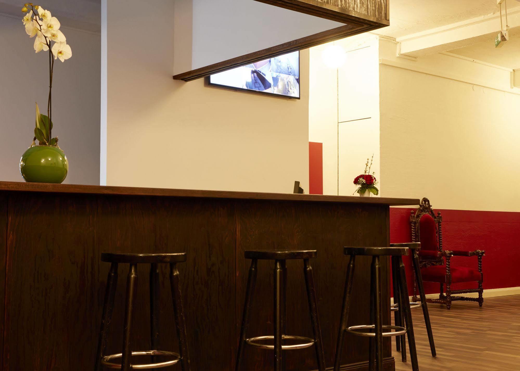 Albergue Ballhaus *